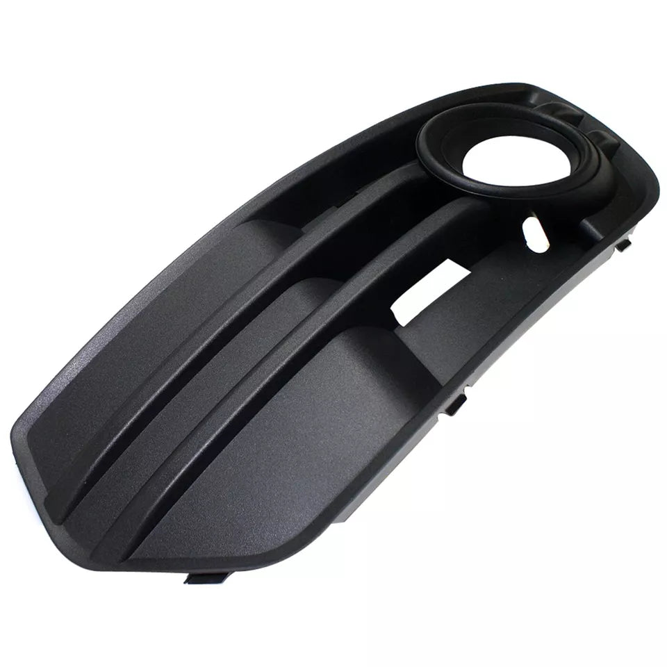 Inserto parachoques delantero derecho 2009 - 2012 AUDI Q5 AU1039108 8R0807682A01C