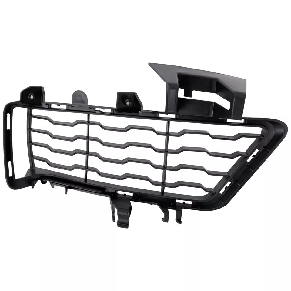 Left Side Front bumper insert 2016 - 2017 BMW 320i BM1038179 51118068125