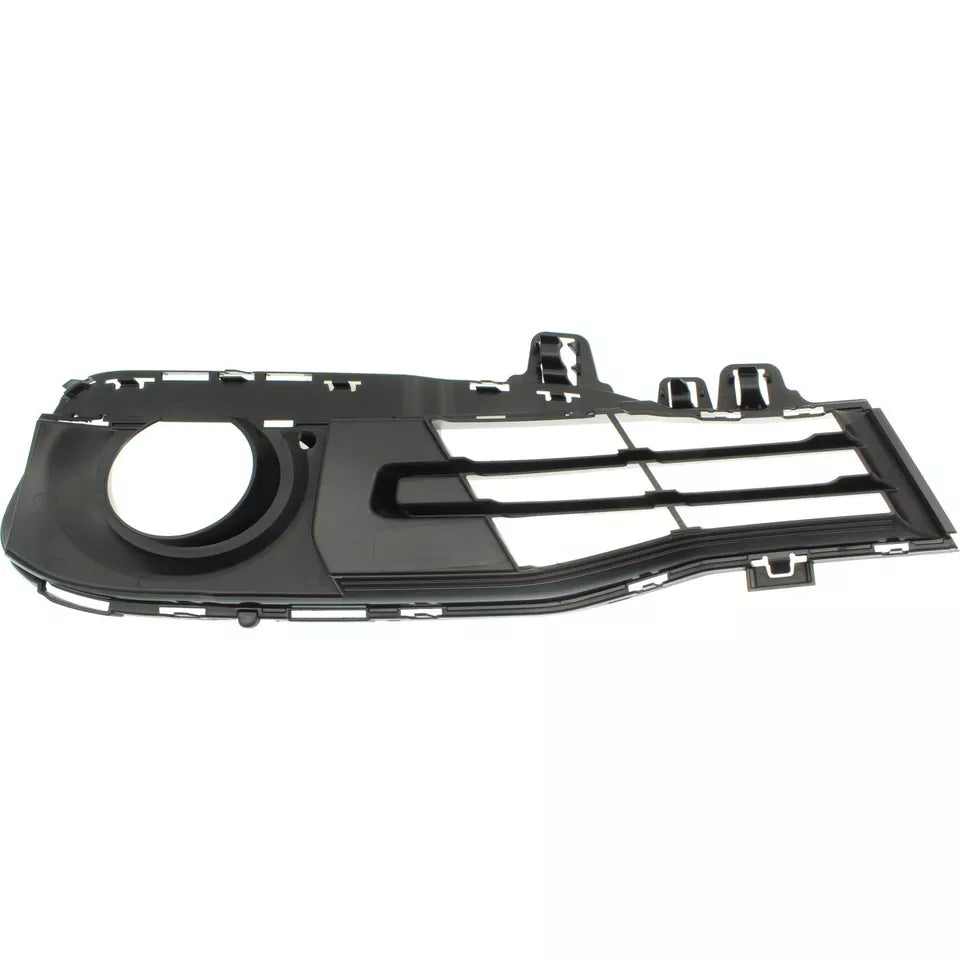 Inserto parachoques delantero izquierdo 2016 - 2018 BMW 320i BM1038180 51117396877