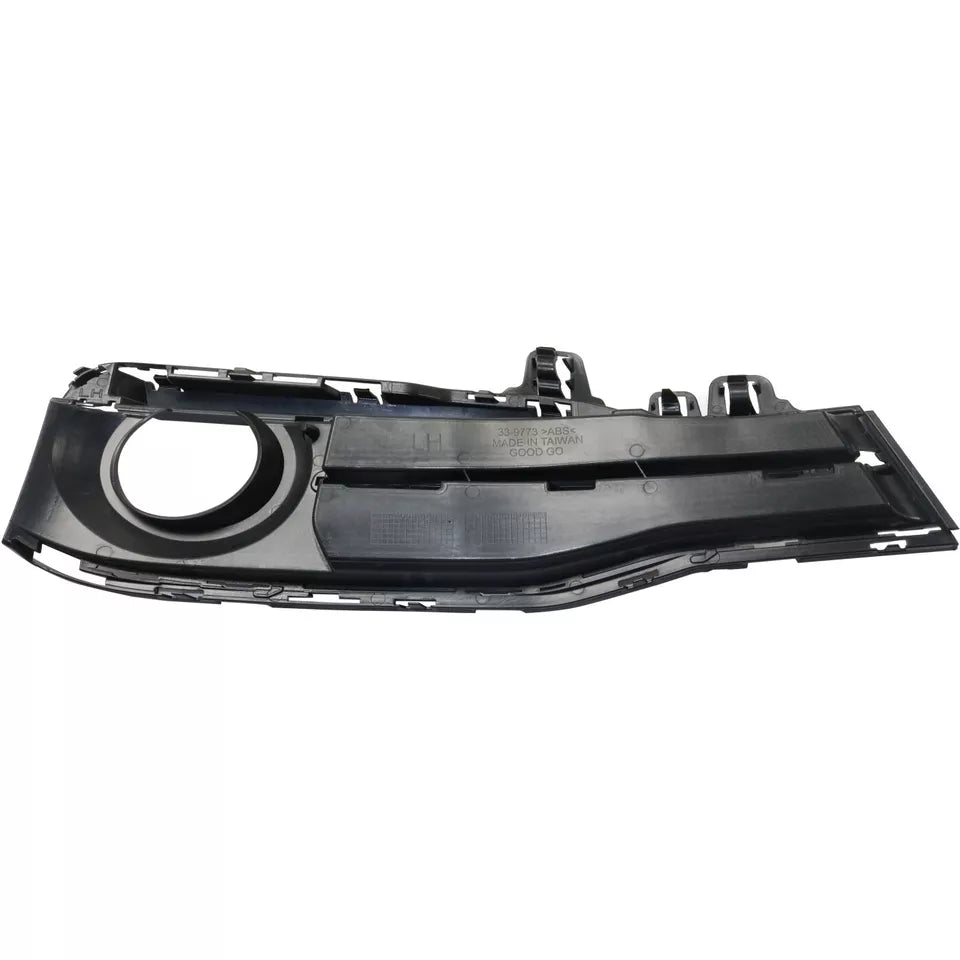 Inserto parachoques delantero izquierdo 2016 - 2018 BMW 328d xDrive BM1038193 51117396885