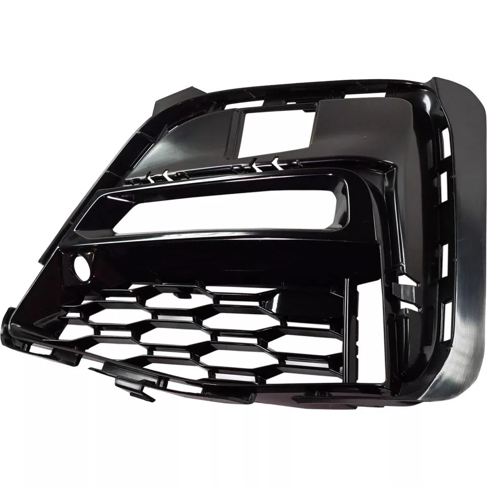 Inserto parachoques delantero izquierdo 2021 - 2022 BMW 330e BM1038211 51118069371