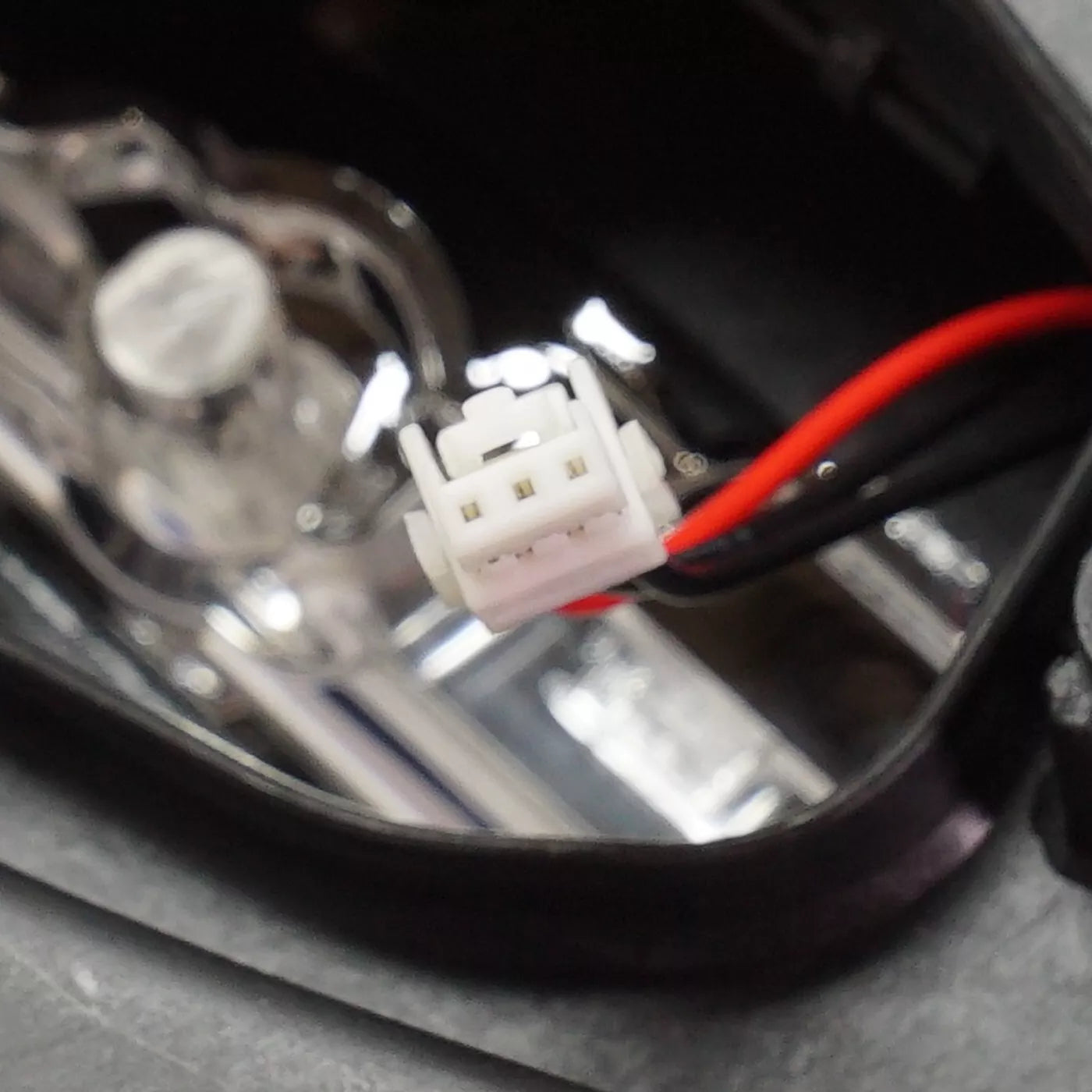 Left Side Headlamp assy composite 2016 - 2018 BMW 320i BM2502187 63117419629