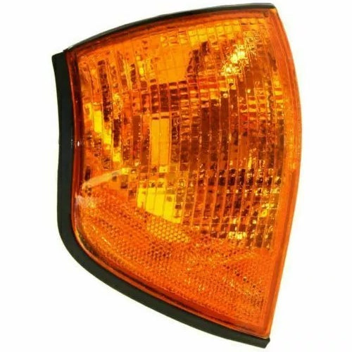 Right Side Park lamp assy 1992 - 1995 BMW 318i BM2521102 63138353280