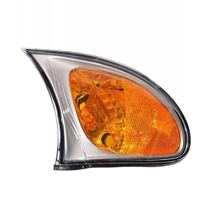 Right Side Parklamp assy 2002 - 2005 BMW 325i BM2521110 63136915384