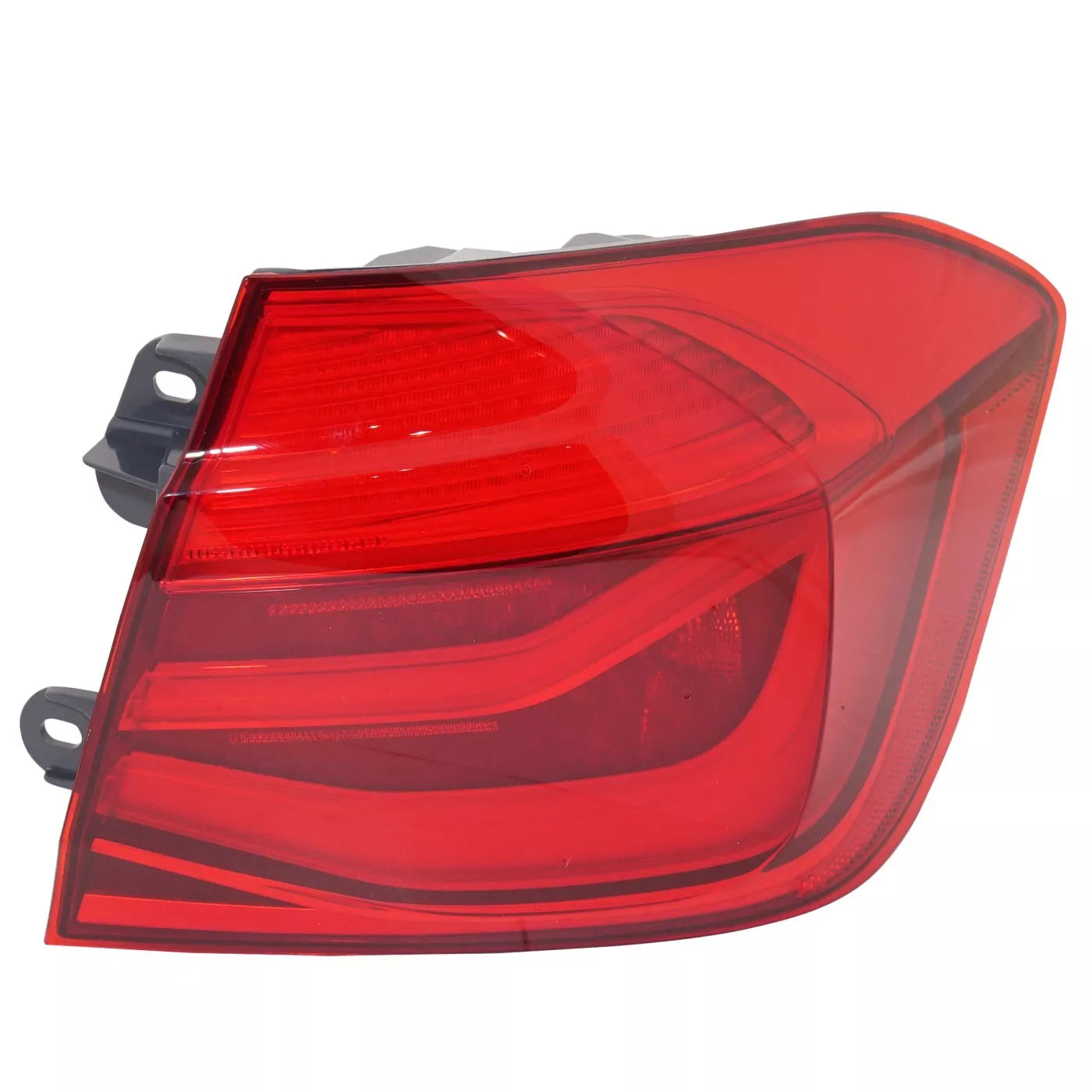 Right Side Taillamp assy outer 2016 - 2018 BMW 320i BM2805123 63217369116