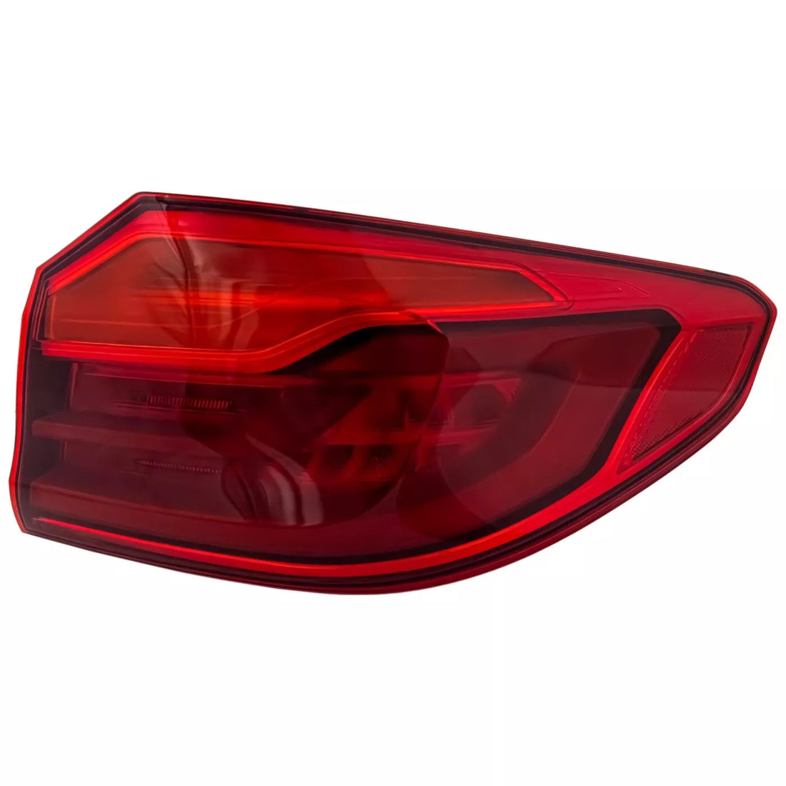 Right Side Taillamp assy outer 2017 - 2020 BMW 530e BM2805129 63217376470