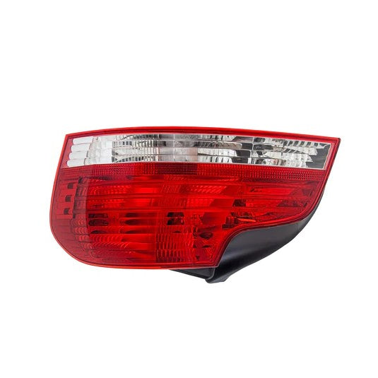 Right Side Taillamp lens/housing 2008 - 2011 BMW 128i  BM2819115 63217285642