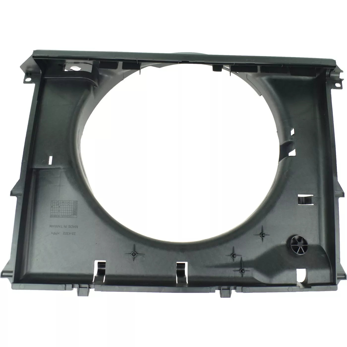 Radiator fan shroud 1997 - 2003 BMW 525i  BM3110103 17101438457