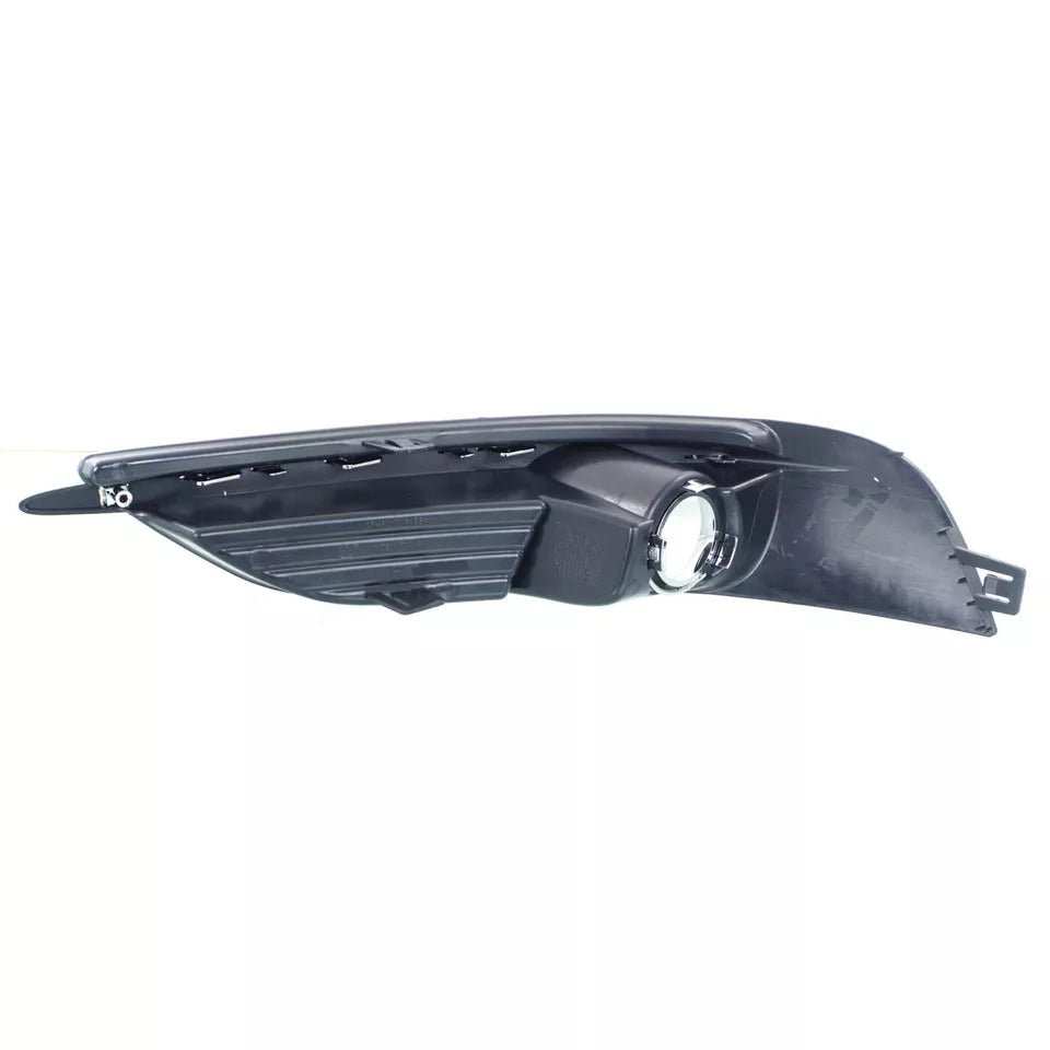 Right Side Front bumper insert 2011 - 2014 CHRYSLER 200 CH1039125 68102302AA