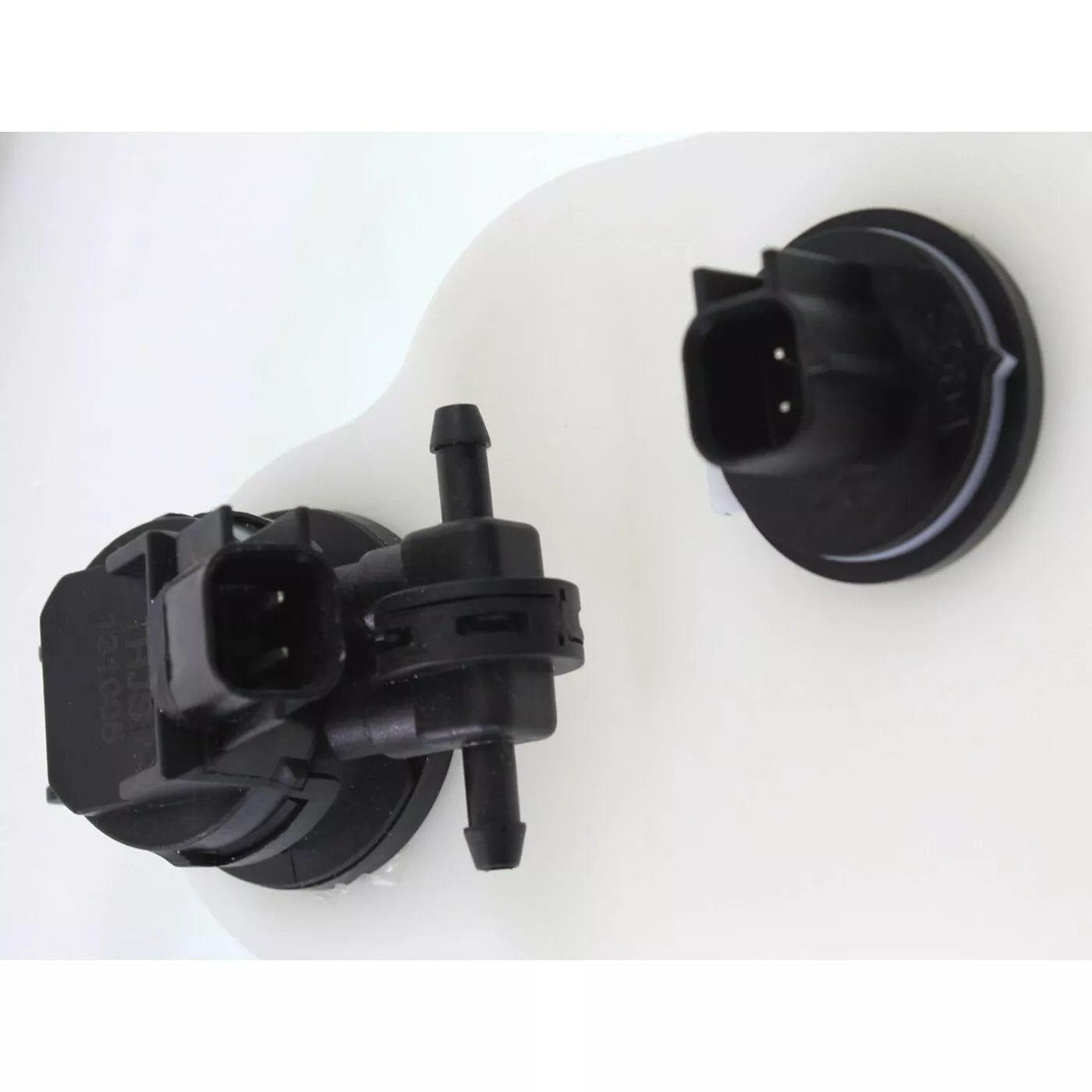 Windshield washer tank assy 2006 - 2010 CHRYSLER 300 CH1288168 5170706AA-PFM