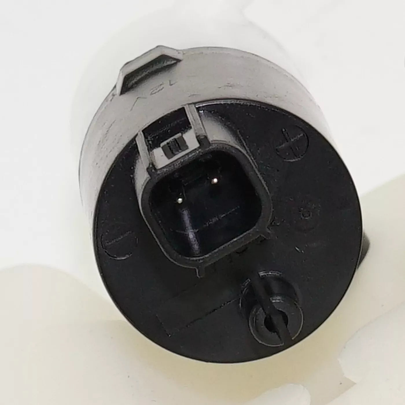 Windshield washer tank assy 2005 - 2005 DODGE RAM 1500 CH1288196 55077476AC-PFM