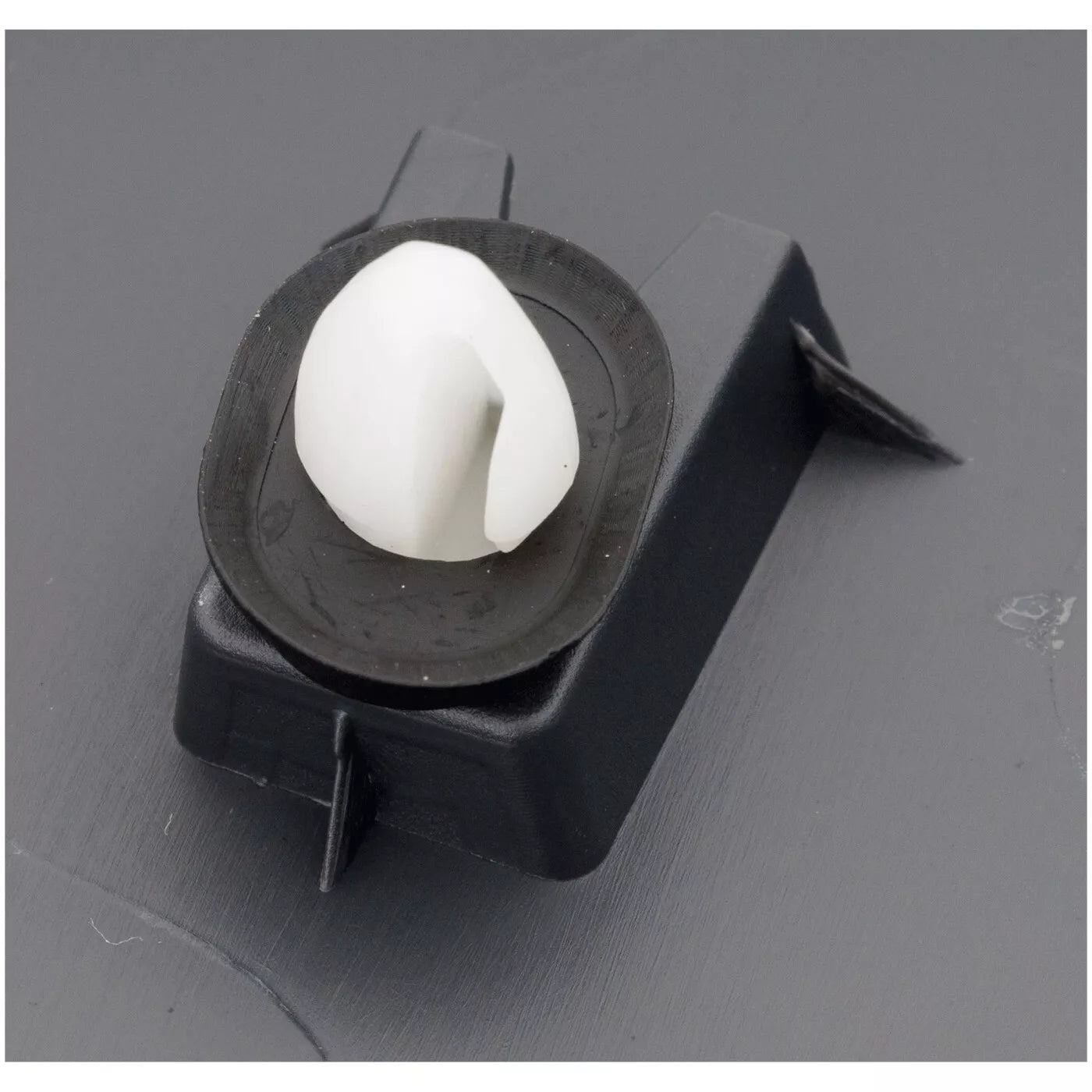 Right Side Front wheel opening molding 2014 - 2019 RAM PROMASTER 1500 CH1291115 5NP38LAHAA
