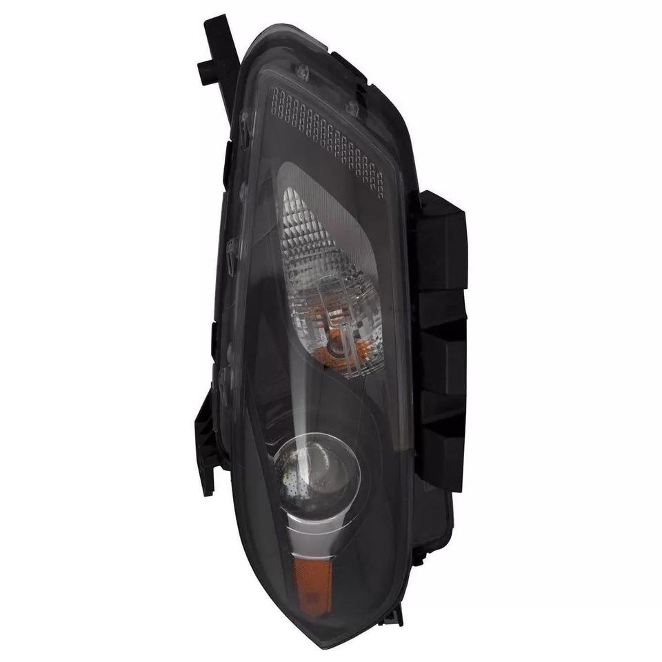 Right Side Headlamp lens/housing 2016 - 2016 DODGE DART CAPA CH2519150C 68292804AA