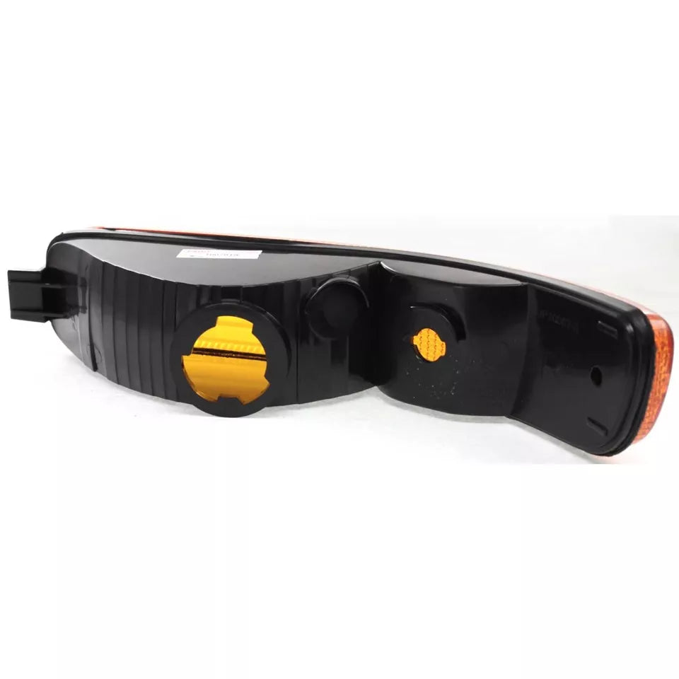 Right Side Parklamp assy 2003 - 2004 JEEP LIBERTY CH2521139 55155910AC