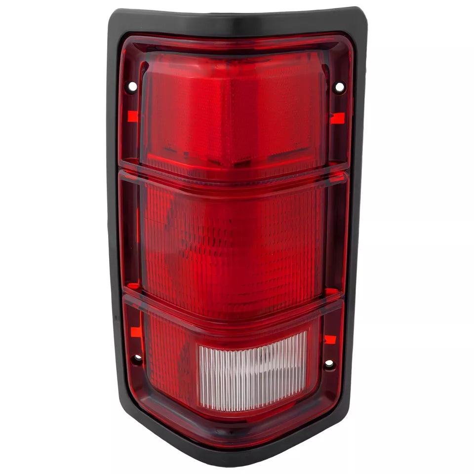 Left Side Taillamp assy 1987 - 1996 DODGE DAKOTA  CH2800111 55076439