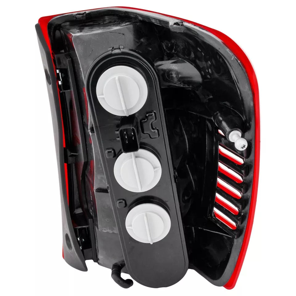 Left Side Taillamp assy 1999 - 2002 JEEP GRAND CHEROKEE  CH2800138 55155139AC-PFM