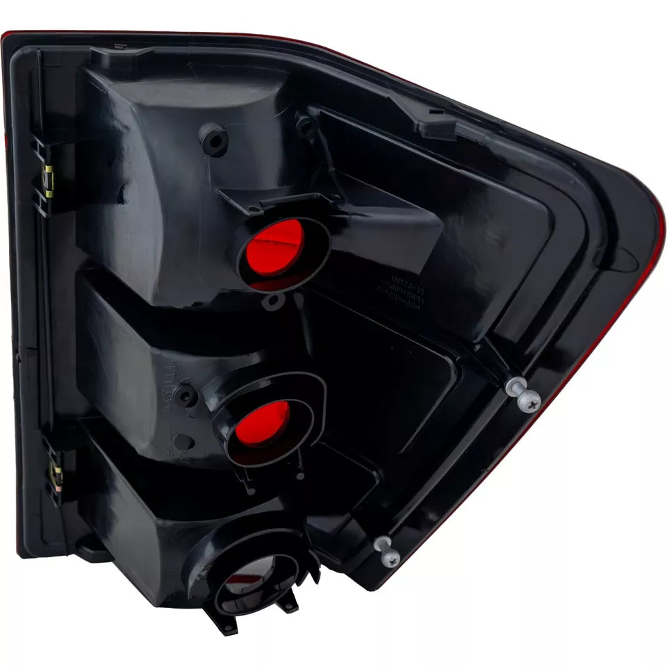 Left Side Taillamp assy 2005 - 2006 JEEP GRAND CHEROKEE CH2800159 55156615AG