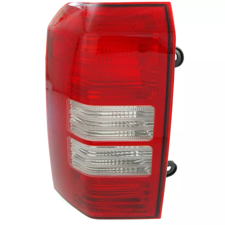 Conjunto de luz trasera izquierda 2008 - 2017 JEEP PATRIOT CH2800181 5160365AG