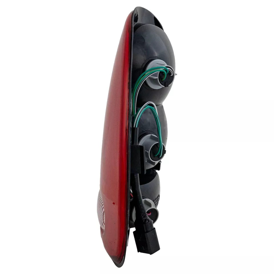 Right Side Taillamp assy 1996 - 2000 CHRYSLER TOWN & COUNTRY CH2801125 2AME76244A