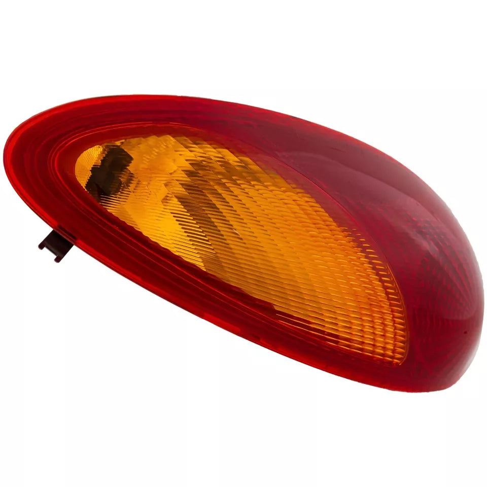 Right Side Taillamp assy 2001 - 2005 CHRYSLER PT CRUISER CH2801145 5288742AG