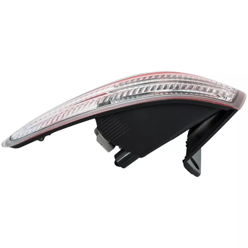 Right Side Taillamp assy outer 2011 - 2013 DODGE DURANGO CH2805103 55079136AG