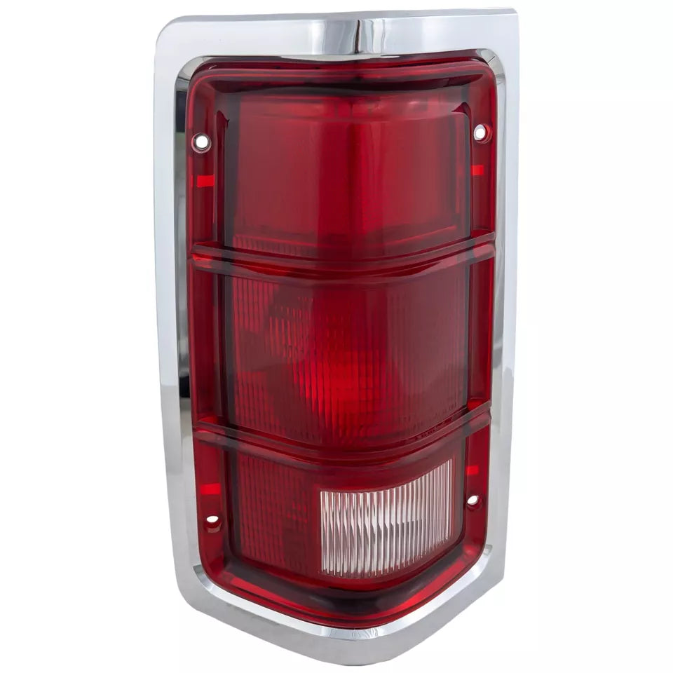 Left Side Taillamp lens 1987 - 1989 DODGE D100 CH2808103 55054795