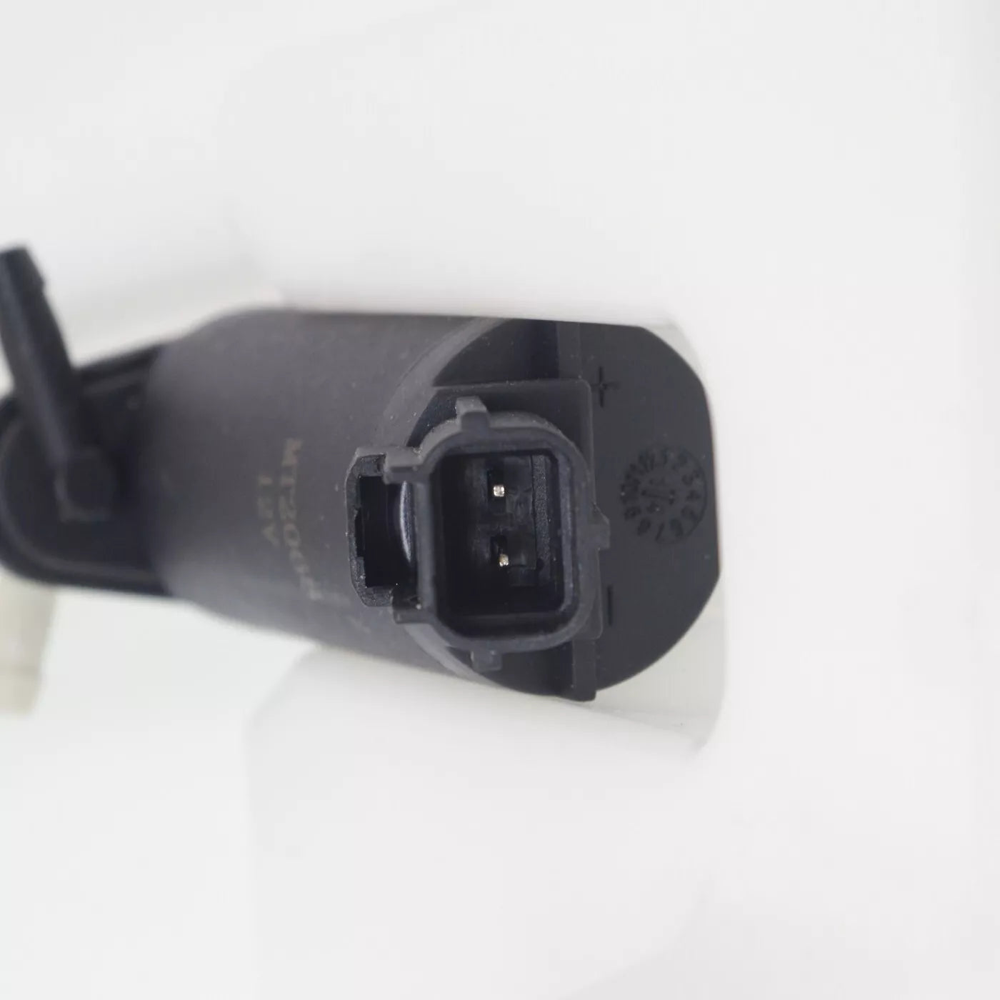 Windshield washer tank assy 2002 - 2010 FORD EXPLORER FO1288141 3L2Z17618BA