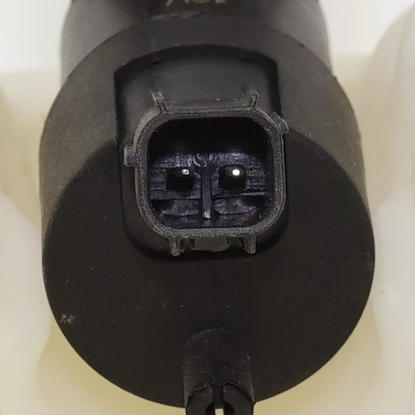 Windshield washer tank assy 2015 - 2023 FORD EDGE FO1288191 GT4Z17618B-PFM