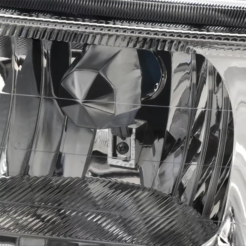 Left Side Headlamp Lens and Housing 2005 - 2005 MERCURY GRAND MARQUIS CAPA FO2502239C 5W3Z13008BA