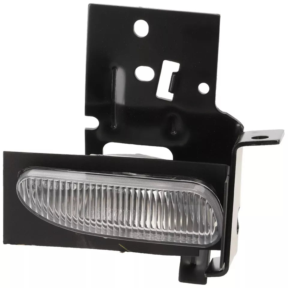 Right Side Fog lamp assy 1996 - 1998 FORD MUSTANG FO2593181 F6ZZ15200B
