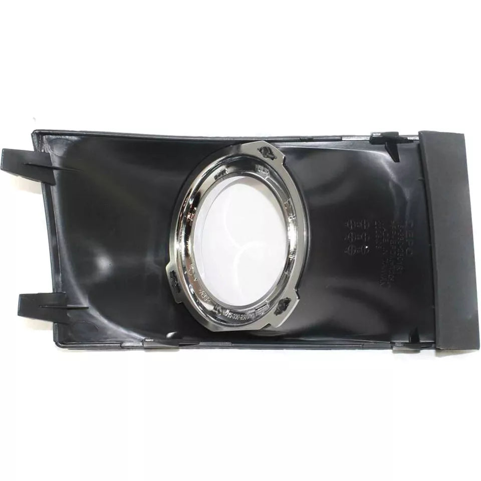 Front Right Side Fog lamp cover 2009 - 2011 FORD FOCUS FO2599101 8S4Z15266AA