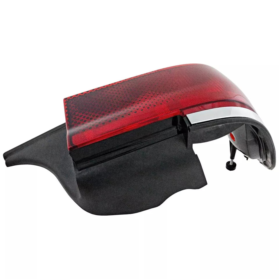 Left Side Taillamp assy 1995 - 1997 MERCURY GRAND MARQUIS FO2800145 F5MY13405A