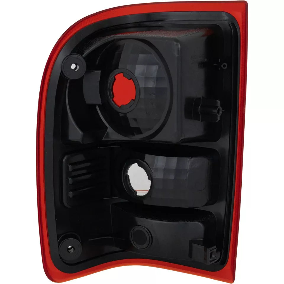 Right Side Taillamp lens/housing 2006 - 2011 FORD RANGER FO2819111 6L5Z13404A
