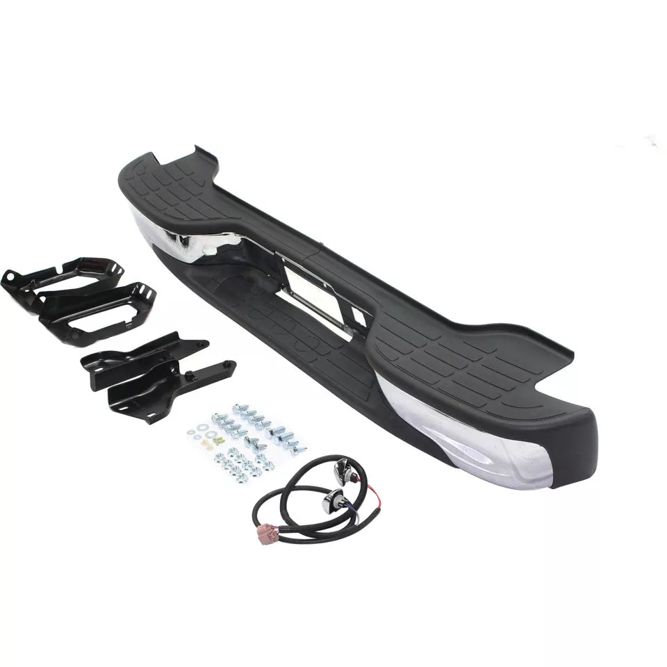 Rear bumper assembly 2000 - 2004 CHEVROLET SUBURBAN 1500 GM1103103 GM1103103