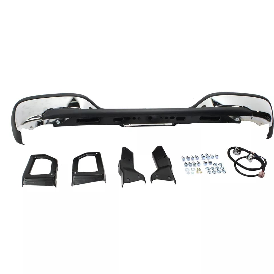 Rear bumper assembly 2000 - 2004 CHEVROLET SUBURBAN 1500 GM1103103 GM1103103