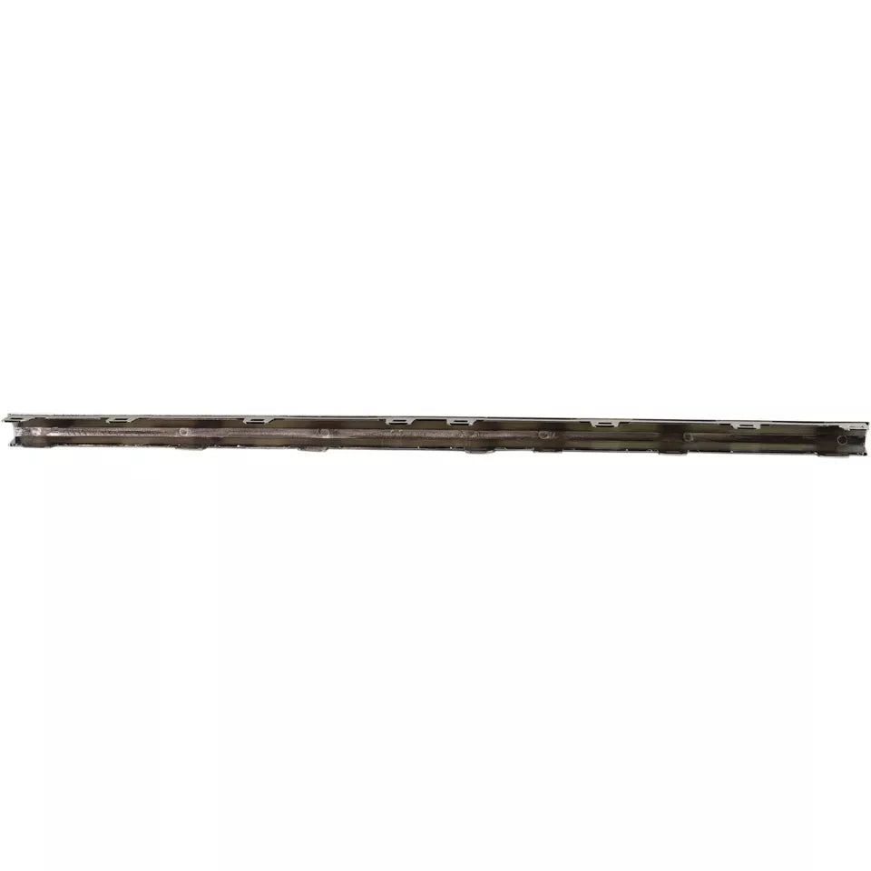 Rear bumper molding 2018 - 2023 GMC TERRAIN GM1144127 84255081