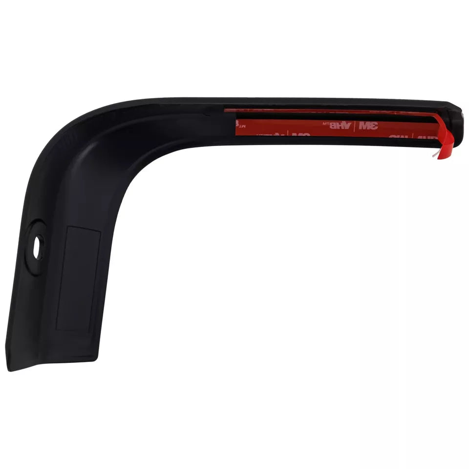 Right Side Rear bumper filler 2019 - 2023 CHEVROLET SILVERADO 1500 GM1183136 84520903