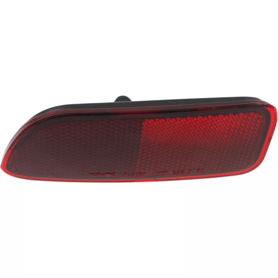 Left Side Rear bumper reflector 2002 - 2009 CHEVROLET TRAILBLAZER GM1184104 15000427