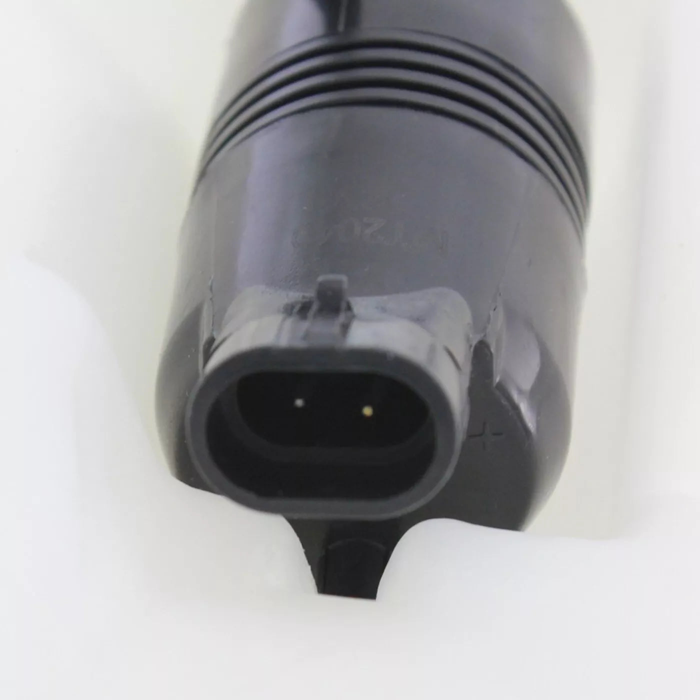 Windshield washer tank assy 2000 - 2005 CHEVROLET VENTURE GM1288149 12487579-PFM