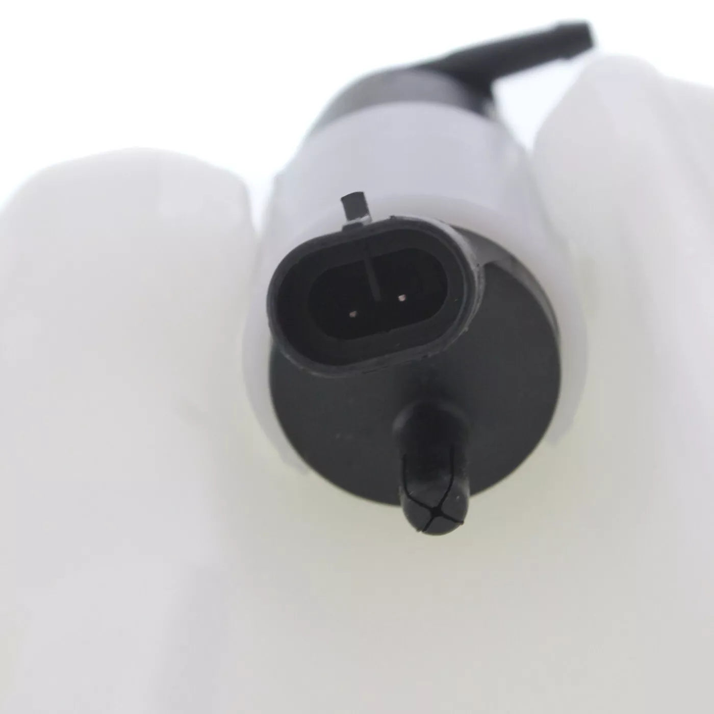 Windshield washer tank assy 2007 - 2013 CADILLAC ESCALADE EXT GM1288156 15942521-PFM