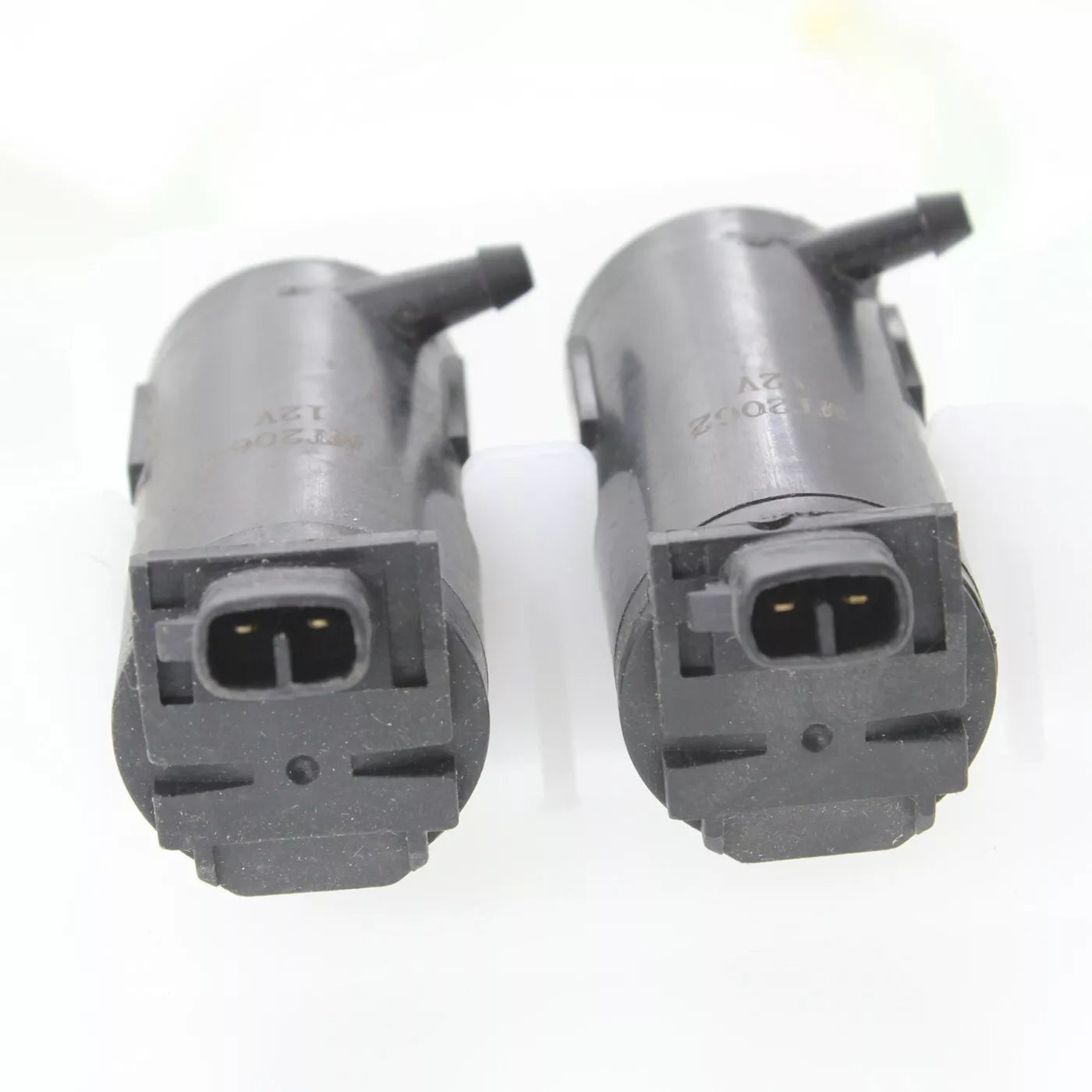 Windshield washer tank assy 2009 - 2011 CHEVROLET AVEO5 GM1288183 95991490-PFM