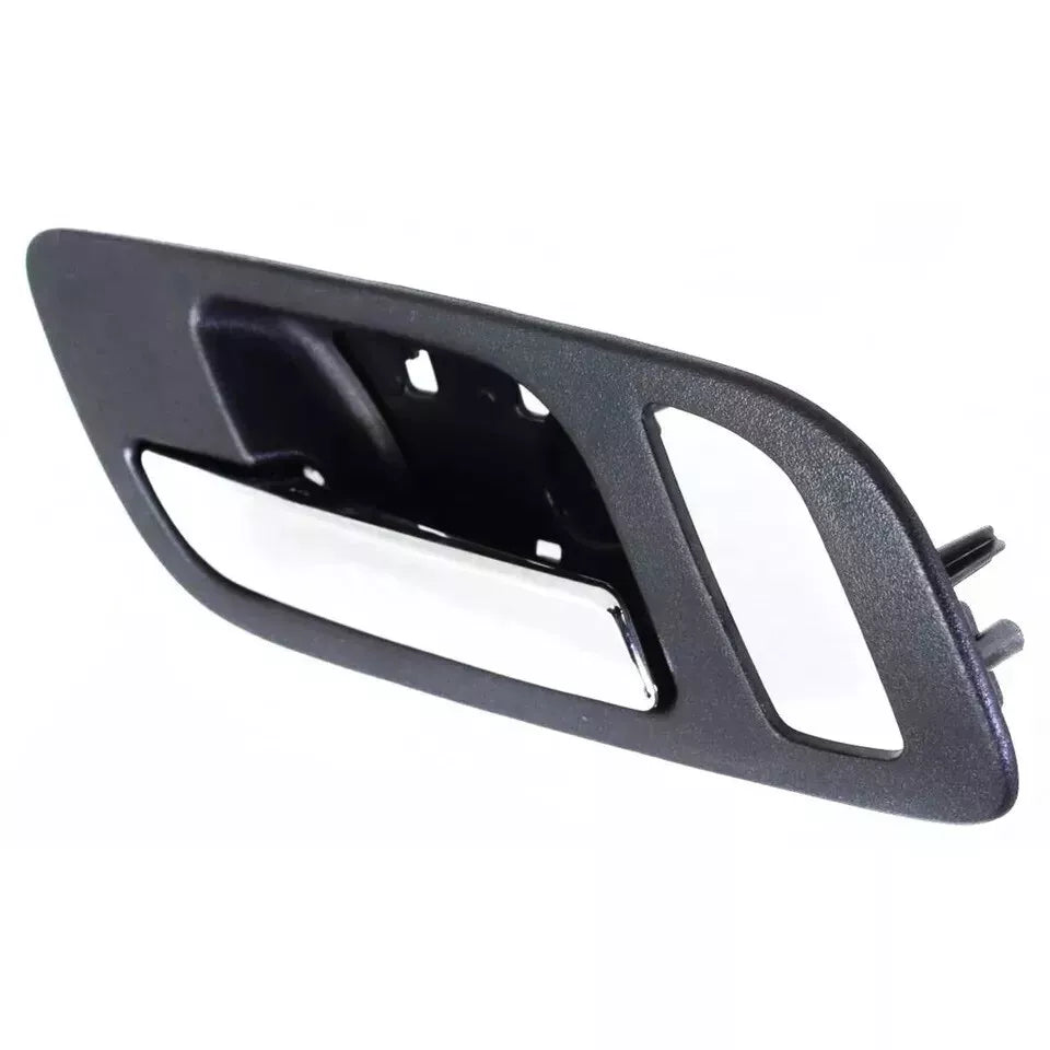 Left Side Front door handle inside 2007 - 2013 CHEVROLET AVALANCHE GM1352151 22855617