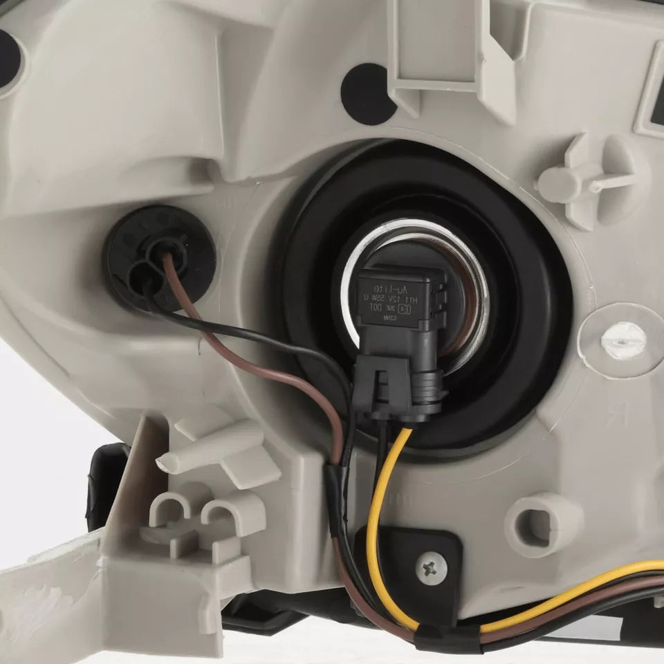 Left Side Headlamp assy composite 2008 - 2012 CHEVROLET MALIBU GM2502307 19432244