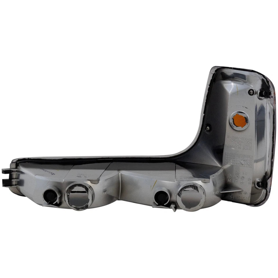 Right Side Parklamp assy 1999 - 2000 CADILLAC ESCALADE GM2521183 15763596