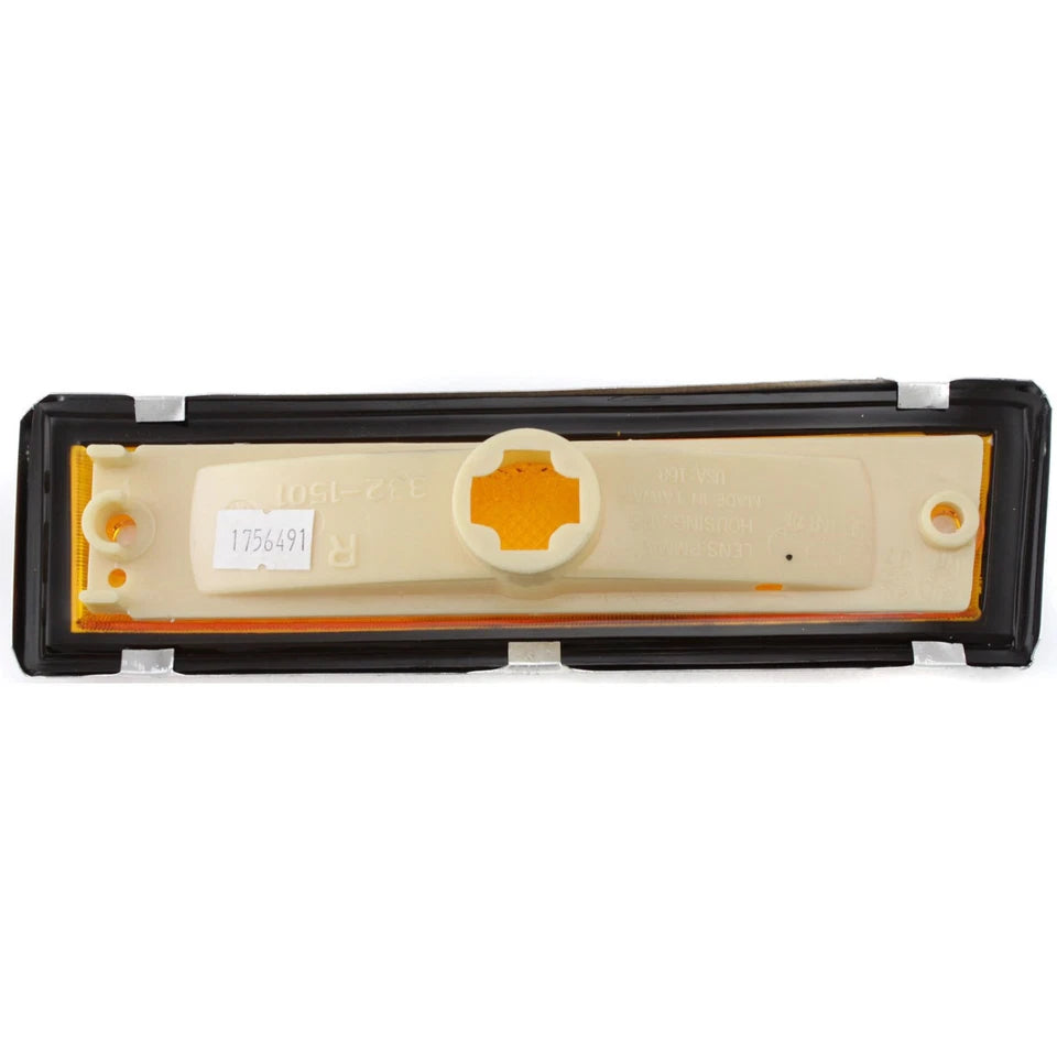 Right Side Front marker lamp Lens and Housing 1981 - 1991 CHEVROLET BLAZER GM2551107 915558