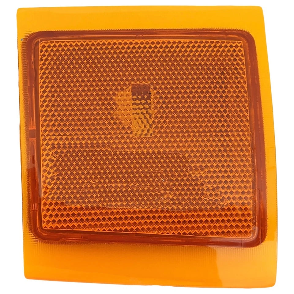 Right Side Front marker lamp Lens and Housing 1994 - 1994 CHEVROLET BLAZER GM2551144 5977738
