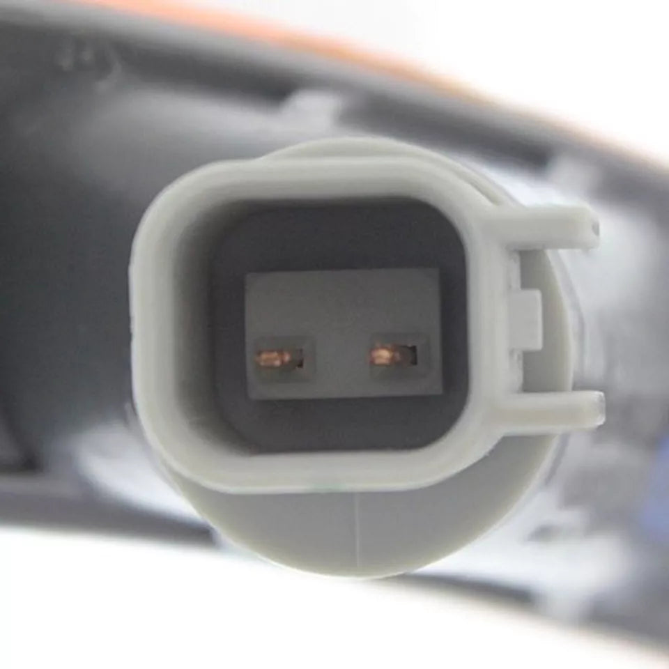 Conjunto de lámpara de posición delantera derecha 2013 - 2014 CADILLAC ATS GM2551199C 22941174