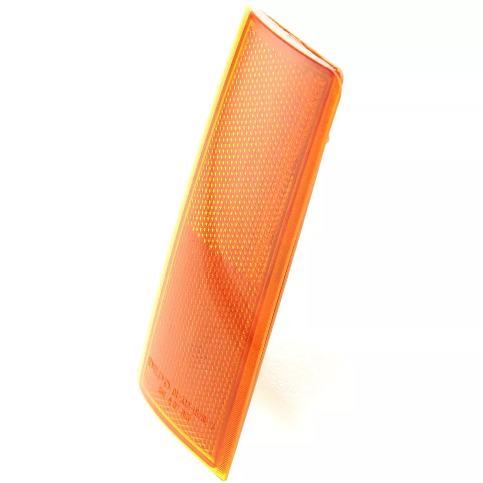 Left Side Front side reflector 1992 - 1994 CHEVROLET BLAZER GM2556101 5974341