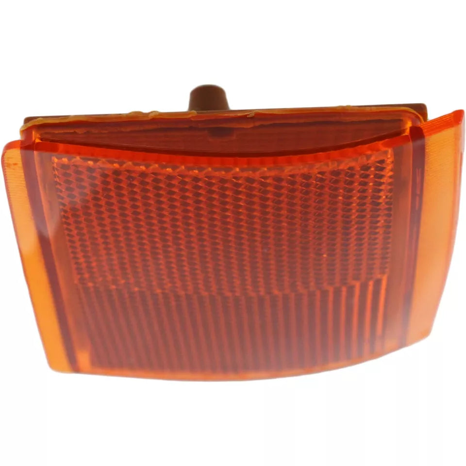 Right Side Front side reflector 1992 - 1993 CHEVROLET BLAZER GM2557102 5975198