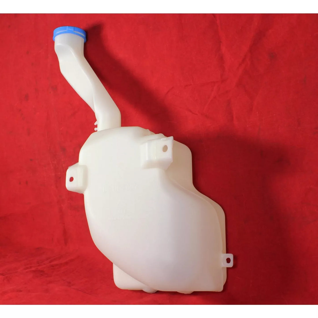 Windshield washer tank assy 1996 - 2000 HONDA CIVIC HO1288134 76840S00C03